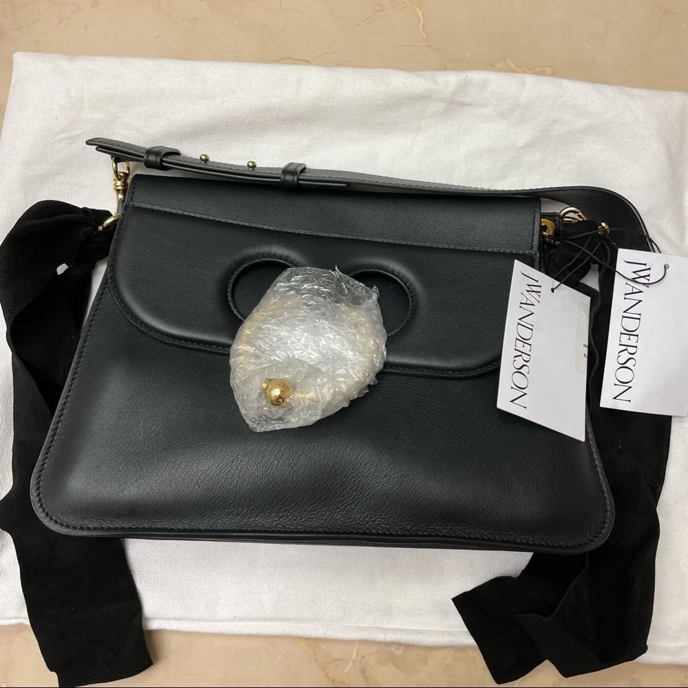 JW Anderson Medium Pierce Side Bows Detail Leather Bag - Picture 2 of 7